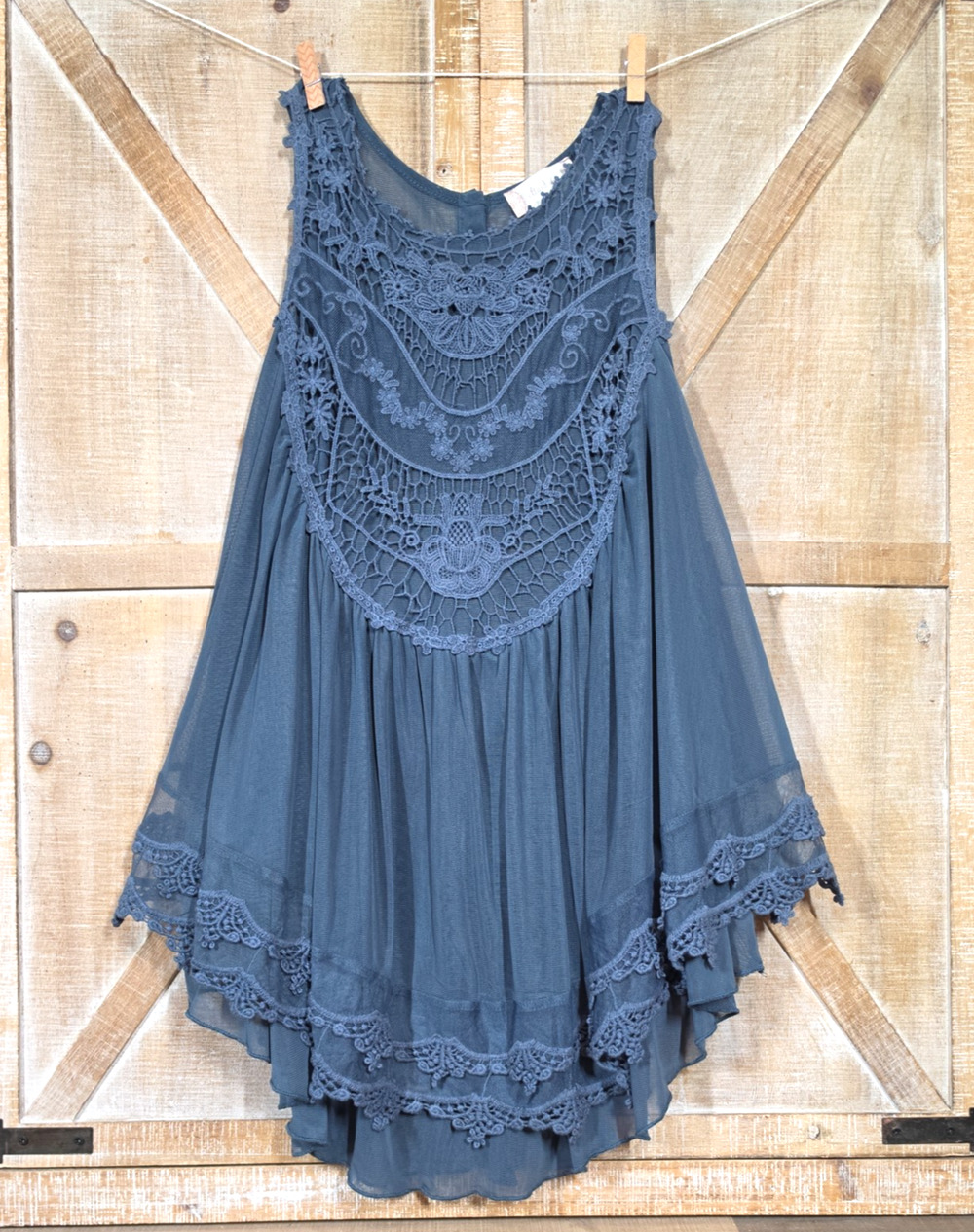 Altar'd State Tunic Tank Top Womens M Crochet Lace Boho Fem Cottagecore